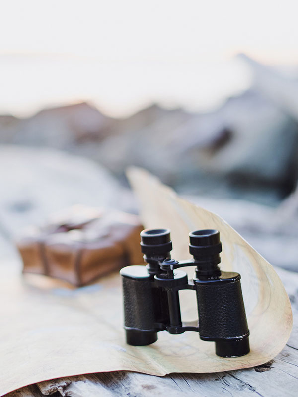 travel-binoculars - Travel Mike