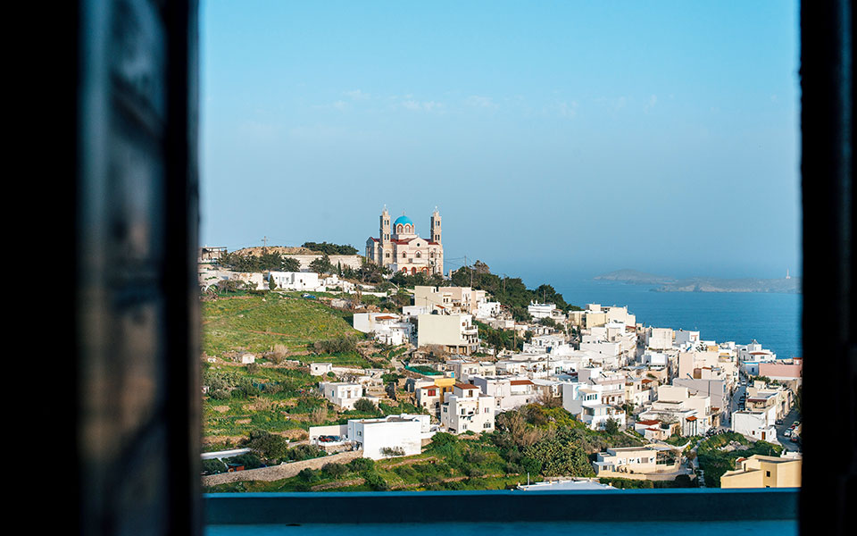 An Idyllic Spring Weekend in Syros