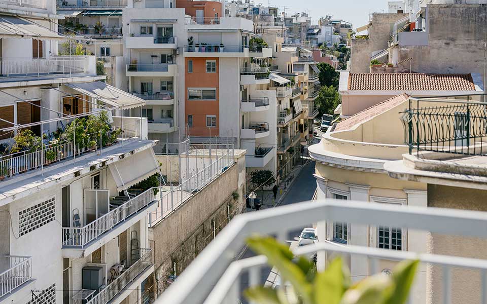 Ippokratous and Asklipiou: Two Streets, Infinite Microcosms